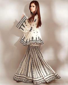 Dernier ensemble indien brodé Sharara Gharara Kurti, tissu Georgette, magnifique ensemble 2 pièces de vêtements ethniques de créateur pakistanais - Product Image 4