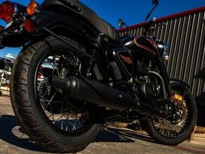 Nuova Moto Stradale <span class=keywords><strong>Royal</strong></span> <span class=keywords><strong>Enfield</strong></span> Bullet <span class=keywords><strong>350</strong></span> Black Gold 2026 di Alta Qualità e Prestazioni - Product Image 3