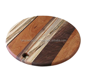 Planche à découper en bois personnalisable, élégante et faite à la main, accessoire de cuisine au design dernier cri à un prix imbattable - Product Image 6