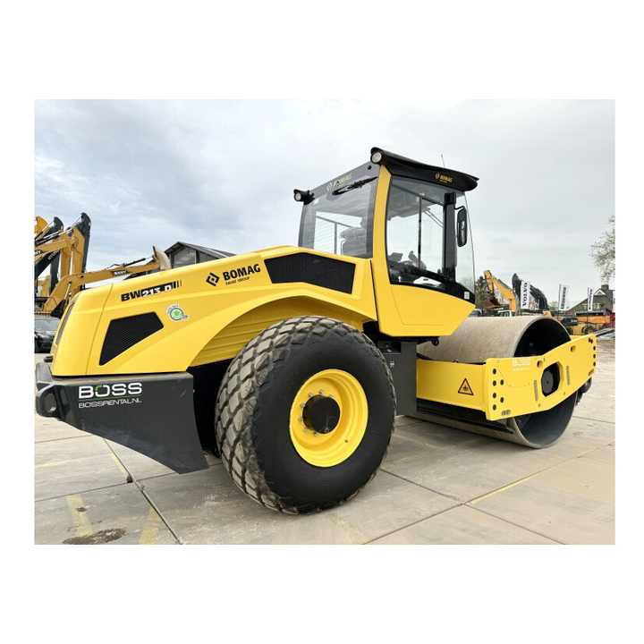 BOMAG BW 213 D-5 Single Drum Vibratory Roller| Alibaba.com