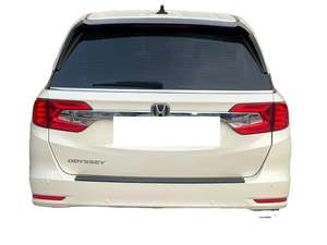 Monospace familial 8 places d'occasion 2022 |   Boîte de vitesses automatique 4x4, V6 6 cylindres, 100 CV, classe 147 000 km - Product Image 4