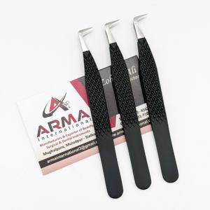 Pinzas de volumen de 90 grados de alta calidad, aislamiento de logotipo personalizado de acero inoxidable negro, pinzas de extensión de pestañas probadas a mano fuertes - Product Image 1