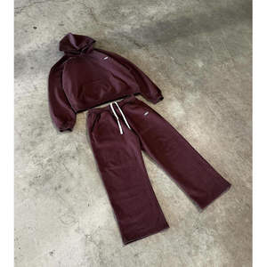 Kivotech Survêtement de sport en coton et polyester Survêtement personnalisé en gros pour homme Sweat à capuche surdimensionné et pantalon ample Survêtements - Product Image 2