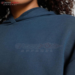 Ensemble sweat à capuche et short pour femme à la mode Ensemble deux pièces avec coupe ample et fentes latérales Ensemble sweat à capuche et short pour femme - Product Image 4