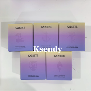 KATSEYE - Official <b>Light</b> <b>Stick</b> Dream Charm (Ver Selection) - Product Image 3