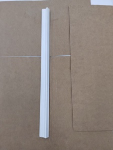 Decorazione interna della parete moderna linea di schiuma polistirolo formato personalizzato di alta qualità cornici in polimero battiscopa per l'intrattenimento - Product Image 5