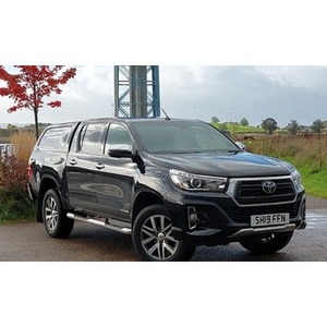 Presque neuf 2022 (22) Toyota Hilux Invincible X D/cabine Pick-Up 2.8 D-4D <span class=keywords><strong>Auto</strong></span> à Inverness - Product Image 2