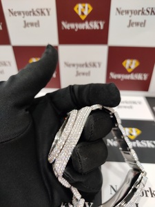 Diamante di lusso VVS Moissanite orologio meccanico ghiacciato orologi classici Look brillante scintillio per gli uomini donne cinturino in acciaio inossidabile - Product Image 6