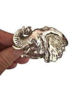 Anneaux de serviette en fer faits à la main haut de gamme avec un style vintage unique pour les paramètres de la maison sur le thème de la ferme. - Product Image 6