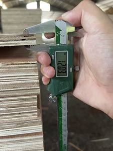 ไม้อัดอะคาเซียสำหรับงานออกแบบเชิงพาณิชย์สมัยใหม่ ขนาด 1220*2440*4.6-30 มม. ทนทาน หน้าไม้เนื้อแข็ง พร้อมการรับประกัน 1 ปี สำหรับการใช้งานเชิงพาณิชย์ - Product Image 5