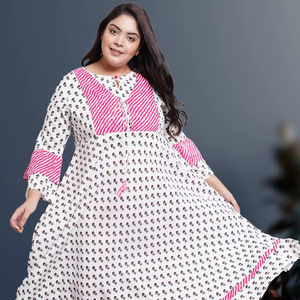 Kurta Anarkali en rayonne à imprimé floral, tissu doux et confortable, tenue ethnique élégante conçue pour un usage quotidien élégant et traditionnel - Product Image 1