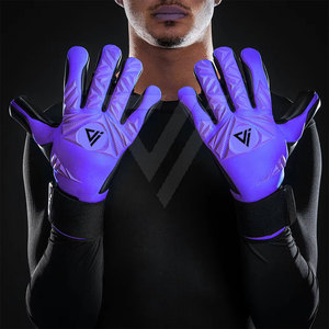 Gants de gardien de but de football en latex de qualité supérieure, fabriqués sur mesure, à la vente, avec sangle de poignet réglable antidérapante pour hommes - Product Image 2