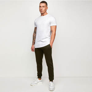 เสื้อยืดสำหรับผู้ชายสะท้อนแสงแห้งเร็วระบายอากาศได้ดีทนต่อการสึกหรอออกแบบได้ตามต้องการ - Product Image 4