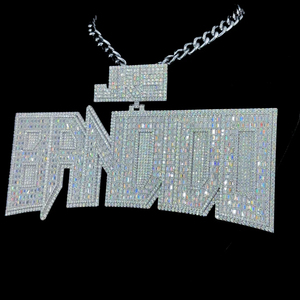 Cierre de Letra Personalizado de Plata de Ley 925 de la Mejor Calidad, Chapado en Oro de 10K, Corte Brillante, Moissanita VVS, Unisex, Cubano, Certificado por GIA - Product Image 2