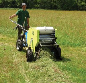 Empacadora de heno de alta calidad/Mini máquina empacadora de heno hierba/Tractor redondo empacadora de heno directo de fábrica - Product Image 2