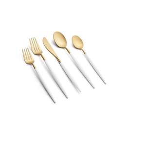 Ensemble de couverts combinés dorés Finition peinte moderne avec plusieurs tailles et motifs façonnés Ensembles de couverts - Product Image 4