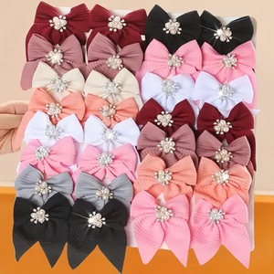 Pinzas para el Cabello con Lazo y Decoración de Perlas y Diamantes de Imitación para Uso Diario, 10 cm, Alta Calidad, Empaquetado en Bolsa OPP - Product Image 3