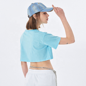 เสื้อครอปสตรีแขนสั้นแบบแห้งเร็วระบายอากาศได้ดีทำจากโพลีเอสเตอร์/ ผ้าฝ้ายทรงสูงโลโก้ตามสั่ง - Product Image 3