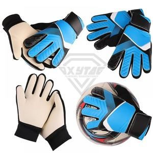 Guantes de portero de último diseño Guantes a prueba de agua con logotipo personalizado y diseño Guantes de portero de fútbol Servicio OEM ODM - Product Image 4