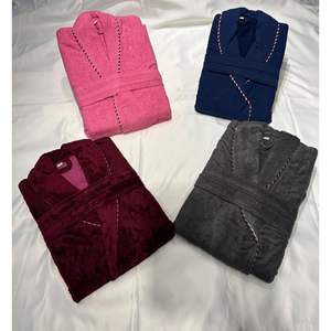 เสื้อคลุมอาบน้ำผ้าฝ้าย100% แห้งเร็วหลากสีทำจากไก่งวง - Product Image 1