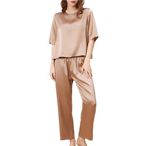 Pijamas Cómodas y Ligeras de Invierno para Mujer, de Poliéster/Satén, Sin Costuras, Transpirables, Ropa de Dormir Informal para Descansar en Casa - Product Image 1