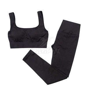 Ensemble de yoga pour femmes haute performance - Meilleure vente, vente flash, motif uni, écologique et respirant, 2 pièces, taille élastique, logo sur le devant - Product Image 6