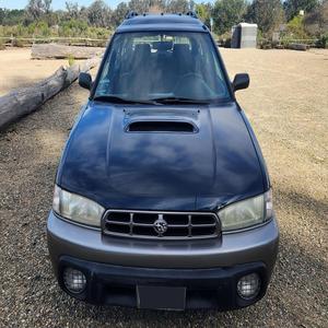 Subaru Legacy Outback de 1999 - Product Image 1