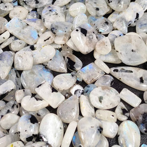 Cabujones de piedras preciosas de diseñador sueltas de piedra lunar turmalinada natural, lote al por mayor para colgante o envoltura de alambre, suministro de joyería - Product Image 2