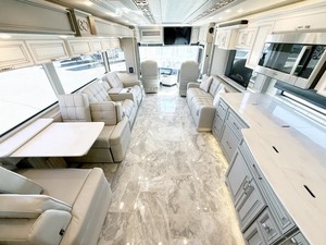 PROVEEDOR de Nueva Autocaravana Clase A 2026 New mar Es sex 4551 en Venta - Product Image 3