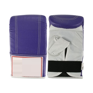 Gants de boxe MMA personnalisables de bonne qualité avec fermeture à lacets, logo personnalisé, caractéristiques d'entraînement - Product Image 4
