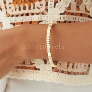 Bracelet jonc fantaisie en argent Sterling moderne et élégant Zircon Style ethnique Bracelets à maillons fins certifiés IGI Stonewels - Product Image 6