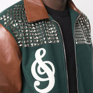 Chaqueta Varsity para Hombre con Logotipo Personalizado Bordado, Mangas de Lana, Cuello Alto de Lona, Color Negro Universitario, Azul Claro de Béisbol - Product Image 5