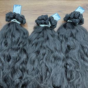 Offre spéciale trame de machine ondulée naturelle Extensions de cheveux humains vietnamiens pas d'emmêlement pas de perte de cheveux bruts non transformés en gros - Product Image 4