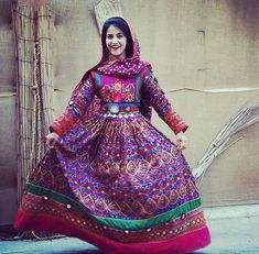 ชุดเดรส kuchi ของชาวอัฟกานิสถาน2024ทำด้วยมือชุดเดรสปักแบบดั้งเดิมของชนเผ่าสำหรับผู้หญิงชุดเดรสเทศกาลอัฟกานิสถานวัฒนธรรม - Product Image 6