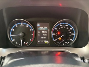 2018 pour Toyotaaas RAVS 4 Adventure Edition pour les ventes de saison Sièges en cuir Direction gauche - Product Image 4