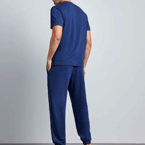 ชุดเสื้อยืดและกางเกงขายาวสำหรับผู้ชายชุดเสื้อยืดและกางเกงทันสมัย - Product Image 2