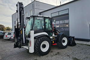 Hydromek HMK 102B Supra K4 Euro 5 220HP para Tractor de Ruedas con Motor Diésel y Rodamientos para Construcción y Agricultura - Product Image 6