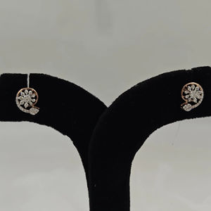 Pendientes de diamantes étnicos elegantes clásicos para mujer Accesorio perfecto para bodas y fiestas - Product Image 5