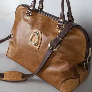 กระเป๋าหนังแท้คุณภาพสูงสำหรับผู้ชาย รุ่น Cocktail Kingdom กระเป๋าสะพายไหล่สุดหรู พรีเมียม พร้อมซิป เหมาะสำหรับการเดินทาง รุ่น Atlas ยอดนิยม - Product Image 3