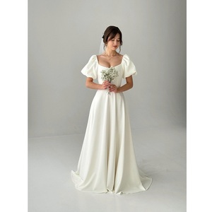 Vestido de novia línea A color marfil con mangas - Product Image 5