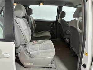 USADO LHD/RHD 2004 T0Y0TA SIENNA - Product Image 4
