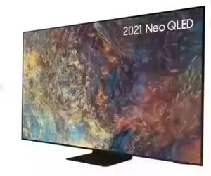 Televisor Inteligente de Marca, 98 Pulgadas, Q80C QLED 4K - Product Image 3
