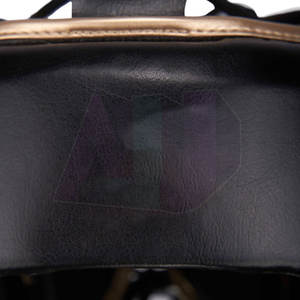 Casque de boxe en cuir de qualité supérieure à face ouverte, protection d'entraînement, durable, respirant, design confortable, ajustement sûr et réglable - Product Image 5