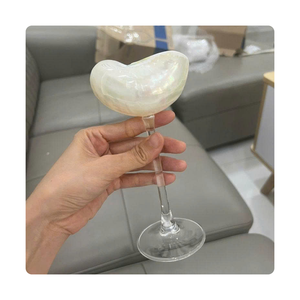 Verre à vin coquillage unique du Viet Nam | Article cadeau écologique fait main | Prix de gros - Product Image 1