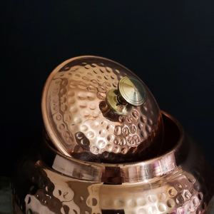 ¡Dispensador de enfriador de agua de diseño martillado de cobre puro de tendencia 2025, utensilios de cocina ecológicos para decoración del hogar a la venta! - Product Image 5