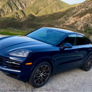 DROPPSHIPPING 2024 pour Porscheee Cayennee S en Excellent état d'occasion Propre et prêt à vendre - Product Image 1