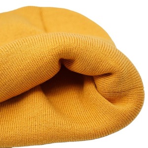 Gorro de Invierno Unisex Cálido y Transpirable de Poliéster/Algodón con Lazos Tejidos, Forro de Satén y Logotipo Personalizado para Deportes al Aire Libre y Ciclismo - Product Image 5