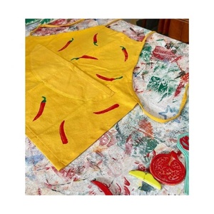 Tablier de Chef Personnalisé Imprimé Jeep Rouge Vintage avec Poche Sans Manches OEM ODM Faible MOQ Vente en Gros Direct Usine - Product Image 5