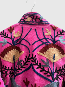 Veste en velours rose brodée, col mandarin, manches longues, motif floral, broderie à la main, vêtements d'automne, grande taille pour femmes - Product Image 4
