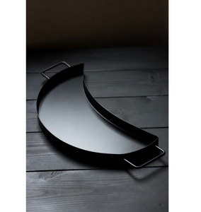 Bandeja Decorativa de Metal Color Negro, Artesanía de Metal para Bodas, Diseño Moderno y Elegante que Eleva la Decoración del Hogar - Product Image 3